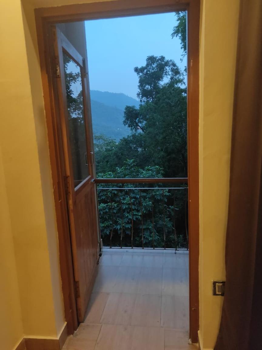 Hill Top Swiss Cottage Rishikesh Exterior photo